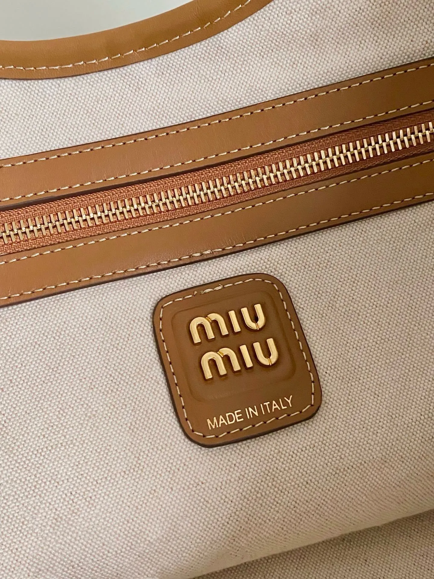 All Categories Official Website "Brand Women's Bags" Women's Bags 💙 miumiu 2026 Official Website MIUMIU Handbags