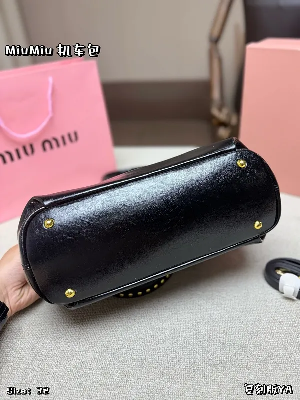 All categories Official website "Brand Women's Bags" Women's Bags 💙 miumiu 2026 new MIUMIU handbags