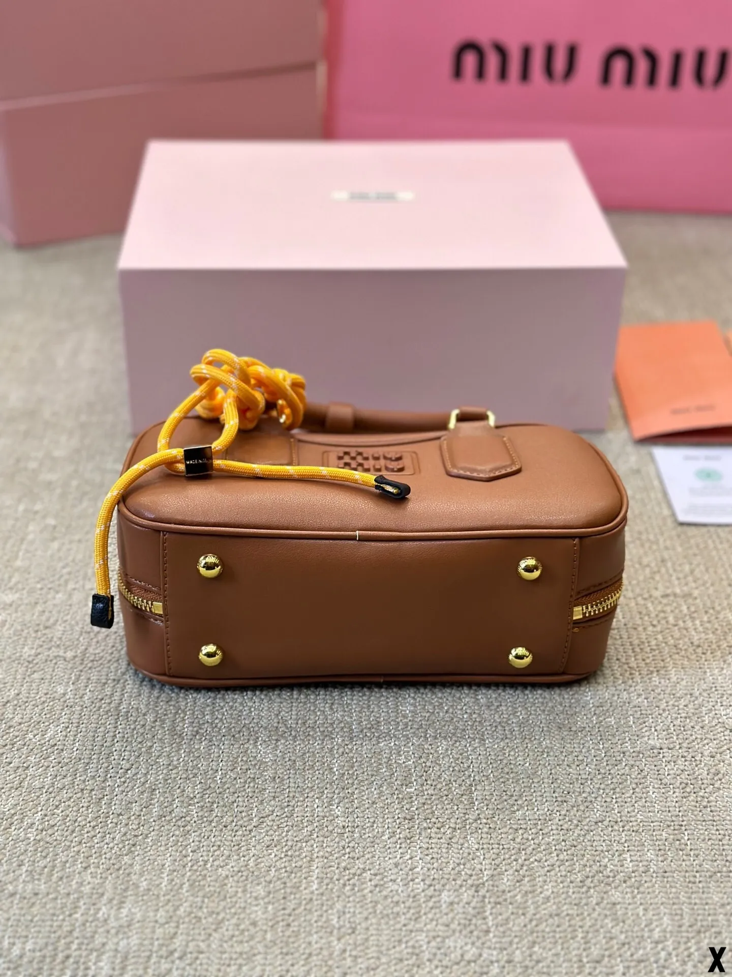 All Categories Official Website "Brand Women's Bags" Women's Bags 💙 miumiu 2024 official website new MIUMIU crossbody bag