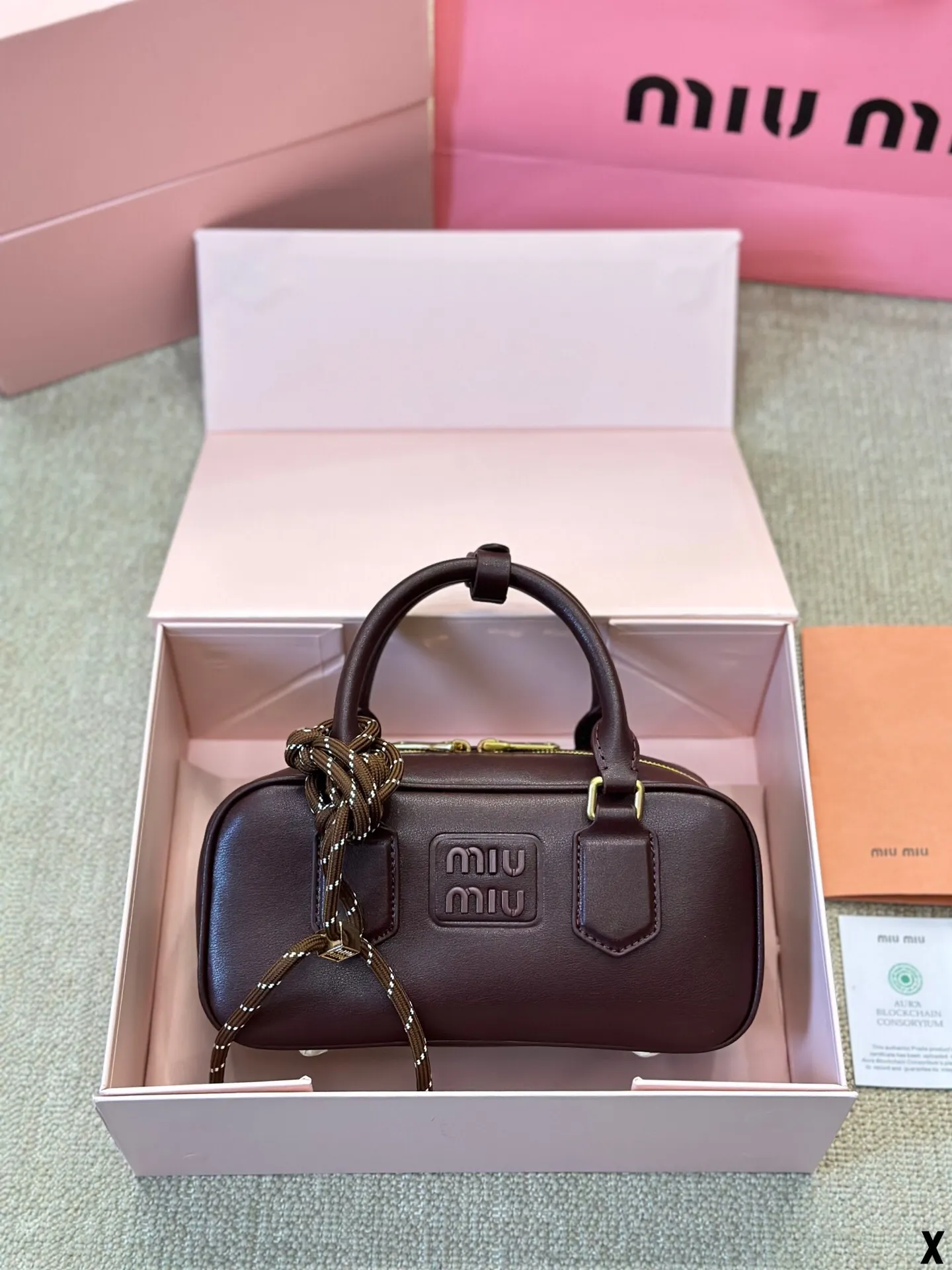 All Categories Official Website "Brand Women's Bags" Women's Bags 💙 miumiu 2024 official website new MIUMIU crossbody bag