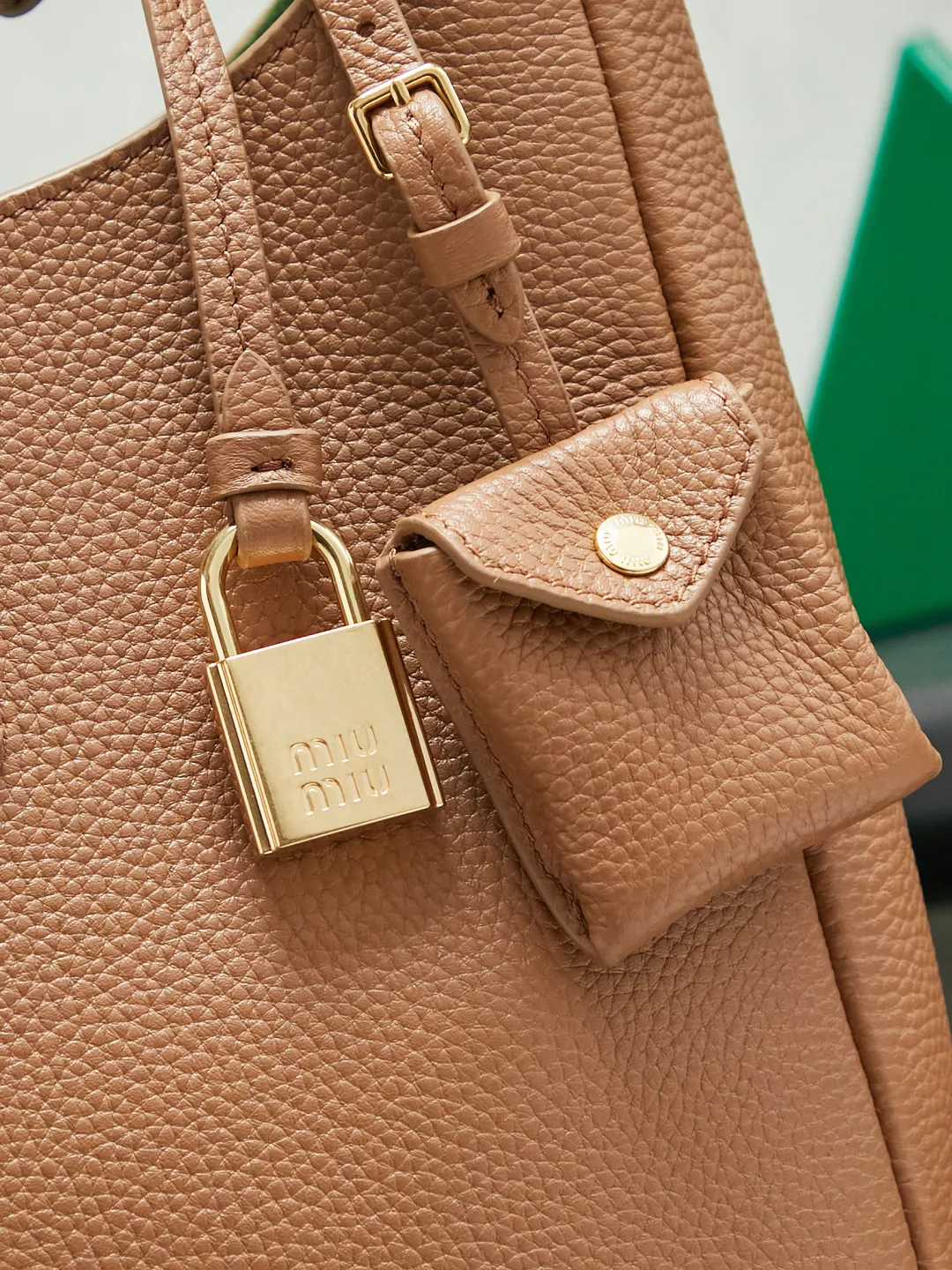 All Categories Official Website "Brand Women's Bags" Women's Bags 💙 miumiu 2026 New MIUMIU Tote Bag