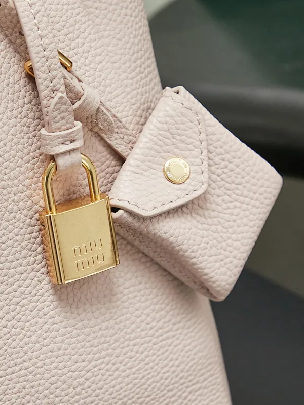 All Categories Official Website "Brand Women's Bags" Women's Bags 💙 miumiu 2026 New MIUMIU Tote Bag