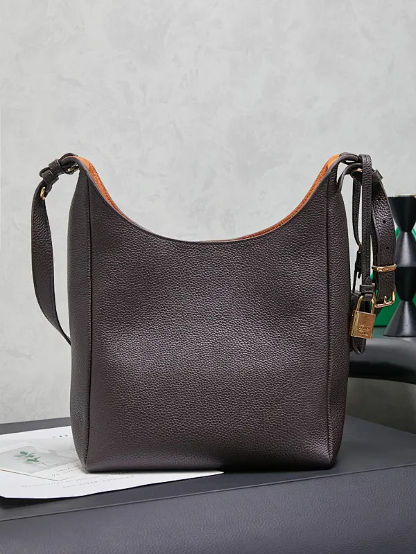 All Categories Official Website "Brand Women's Bags" Women's Bags 💙 miumiu 2026 New MIUMIU Tote Bag