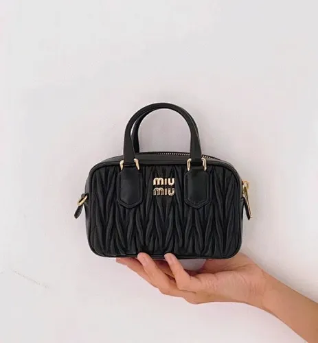 All categories Official website "Brand Women's Bags" Women's Bags 💙 miumiu 2023 new miumiu handbag wholesale