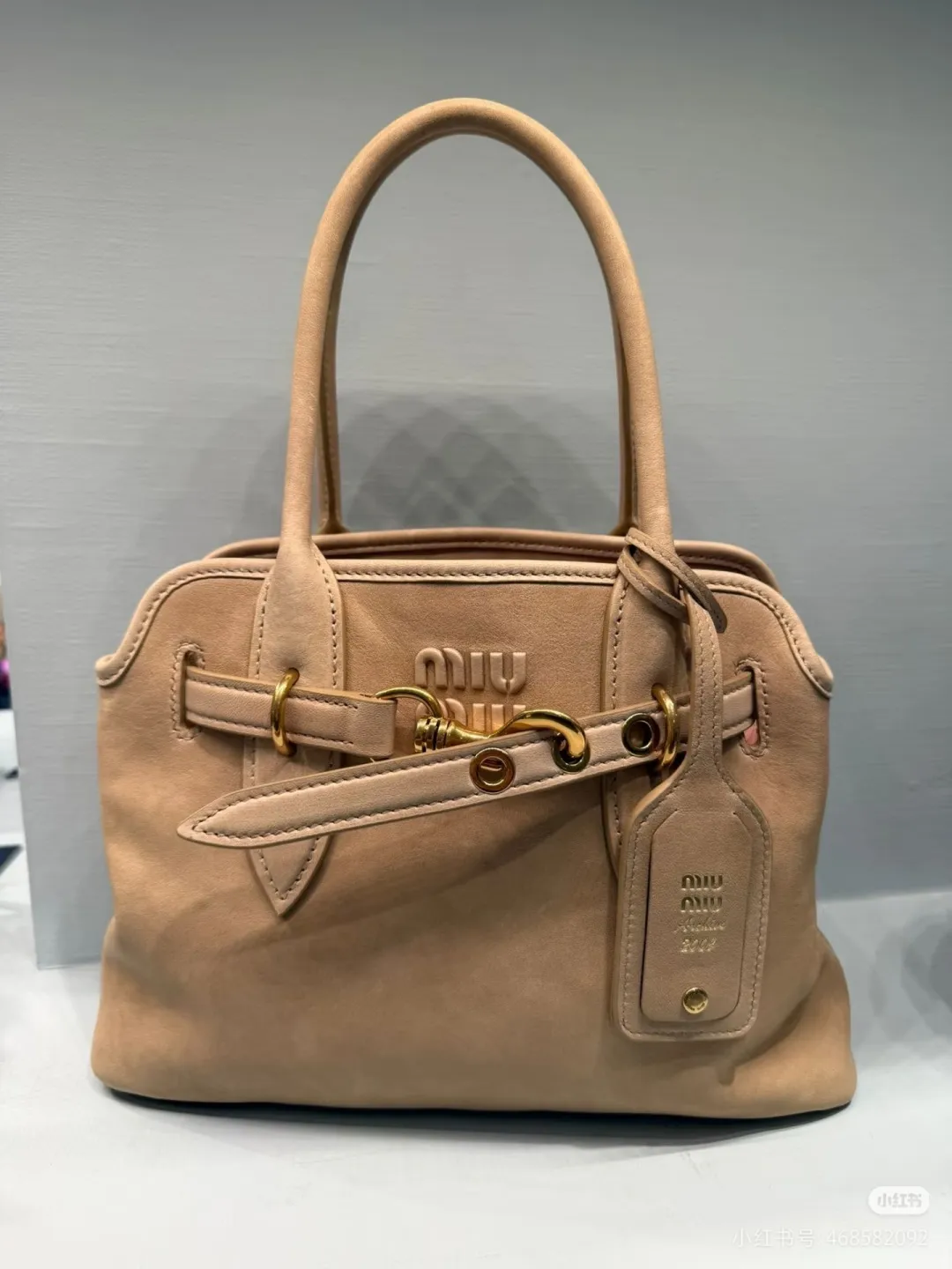 All categories Official website "Brand Women's Bags" Women's Bags 💙 miumiu 2026 new MIUMIU handbags