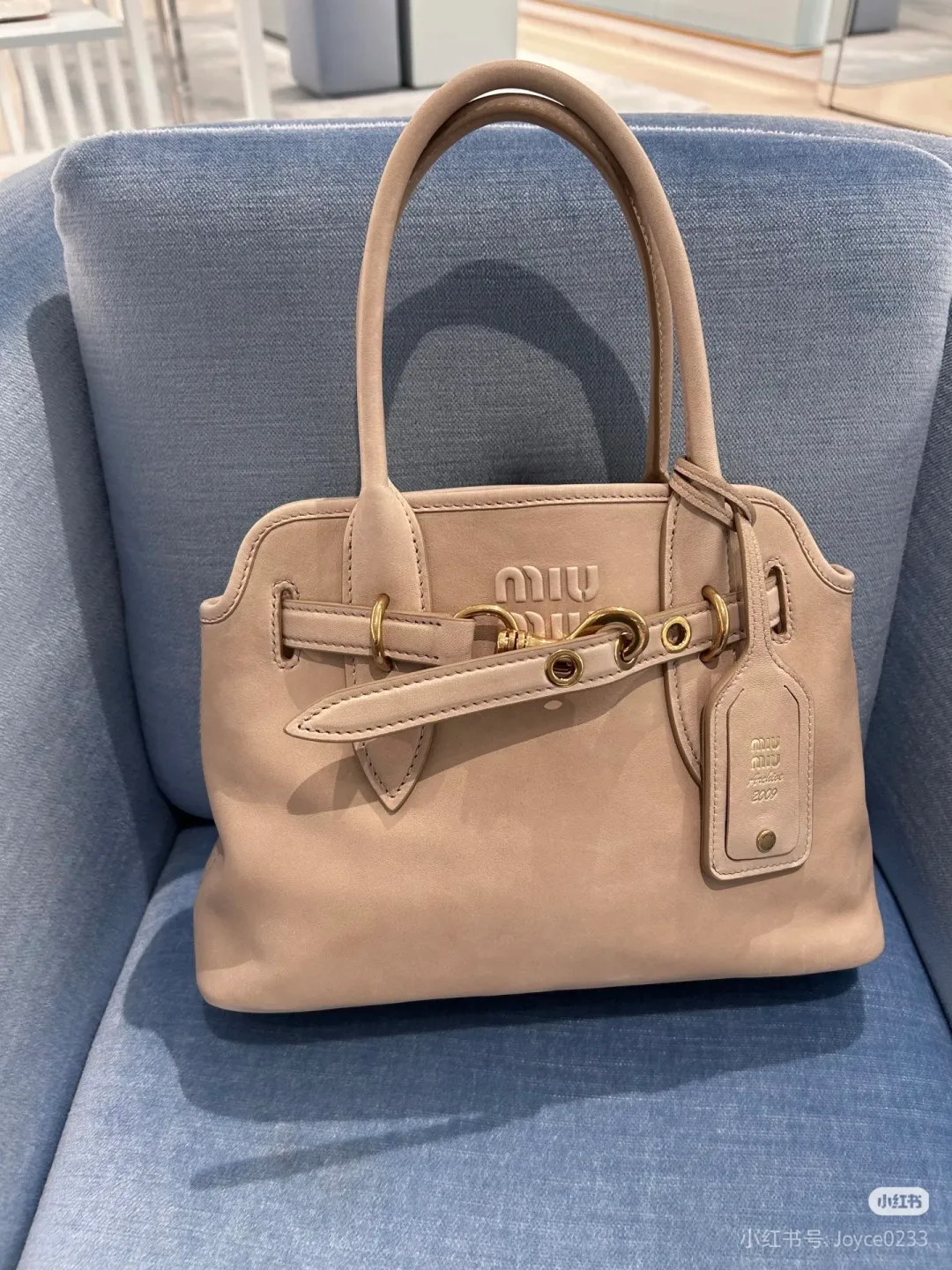 All categories Official website "Brand Women's Bags" Women's Bags 💙 miumiu 2026 new MIUMIU handbags