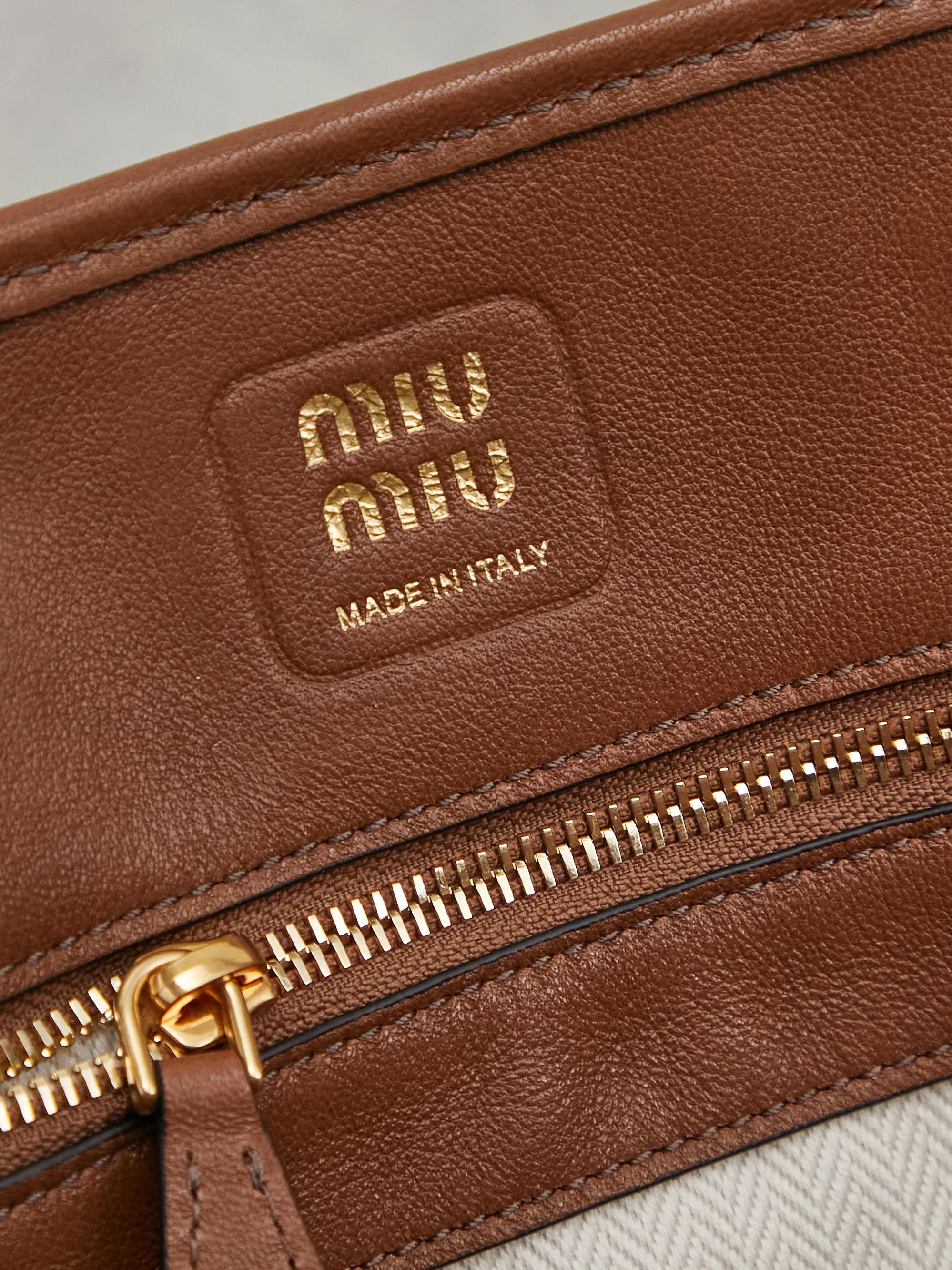 All categories Official website "Brand Women's Bags" Women's Bags 💙 miumiu 2026 new MIUMIU handbags