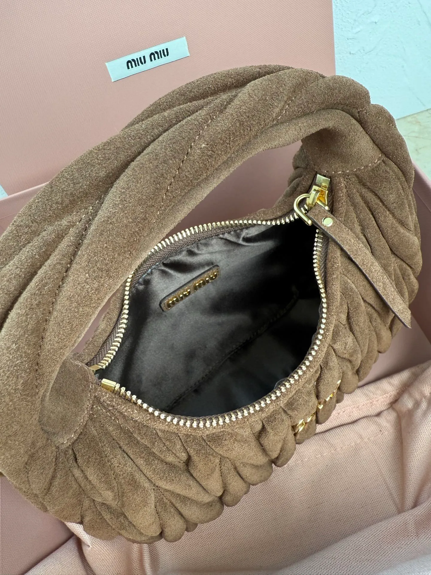 All Categories Official Website "Brand Women's Bags" Women's Bags 💙 miumiu 2026 Official Website MIUMIU Crossbody Bag