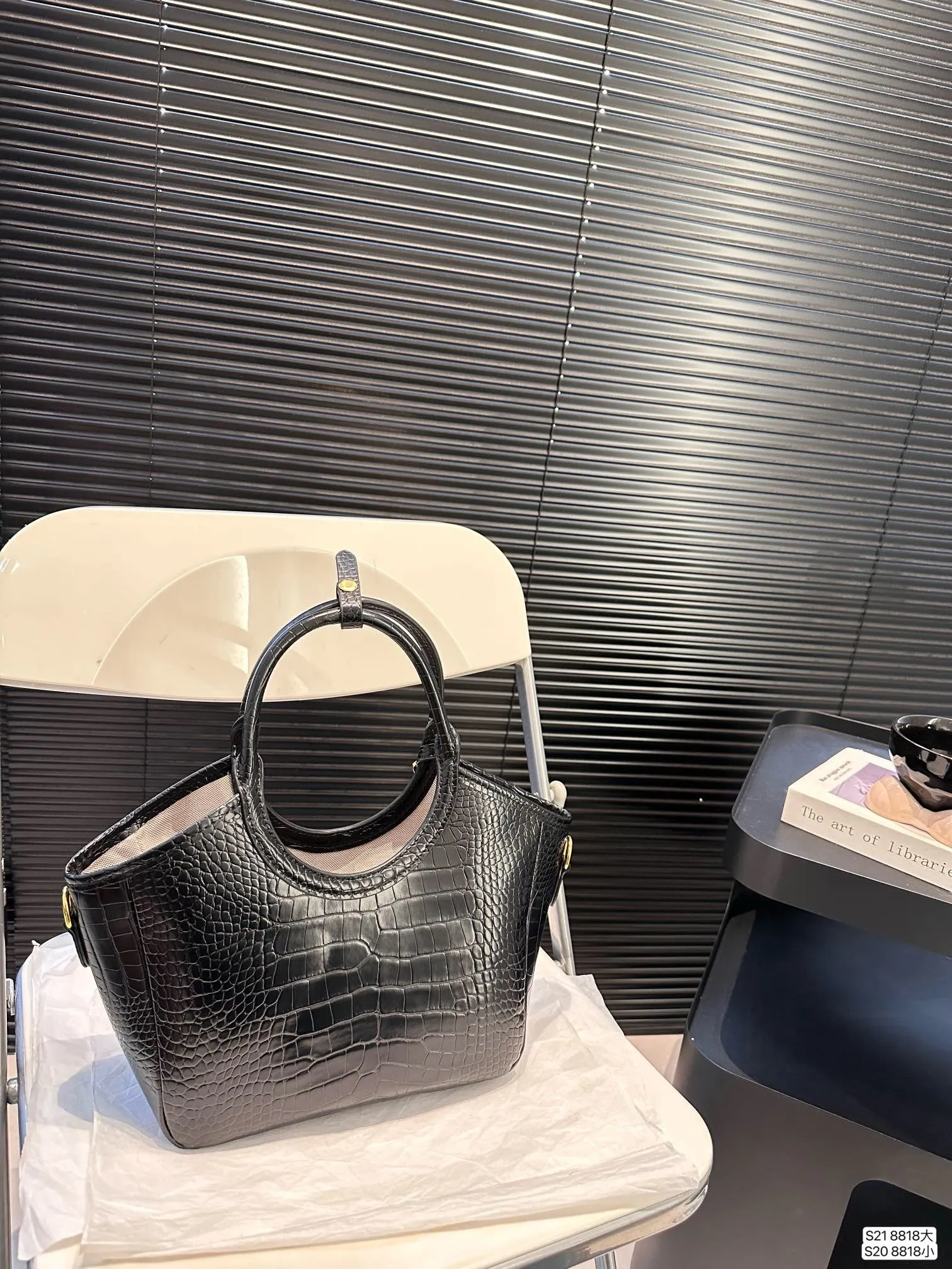 All categories Official website "Brand Women's Bags" Women's Bags 💙 miumiu 2024 new MIUMIU handbags