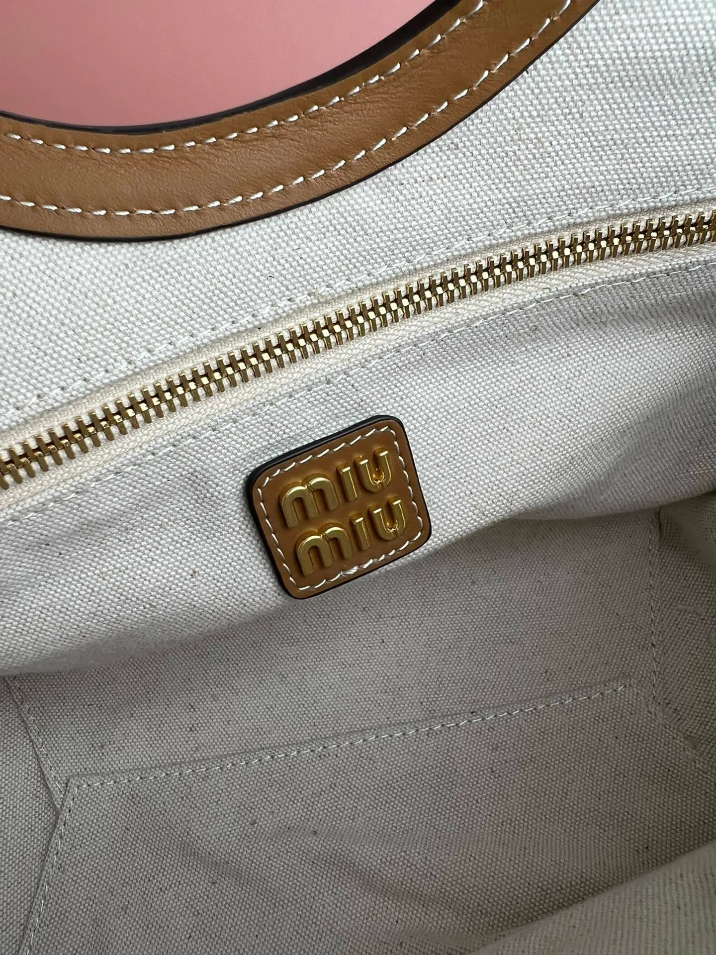 All Categories Official Website "Brand Women's Bags" Women's Bags 💙 miumiu 2026 Official Website MIUMIU Crossbody Bag
