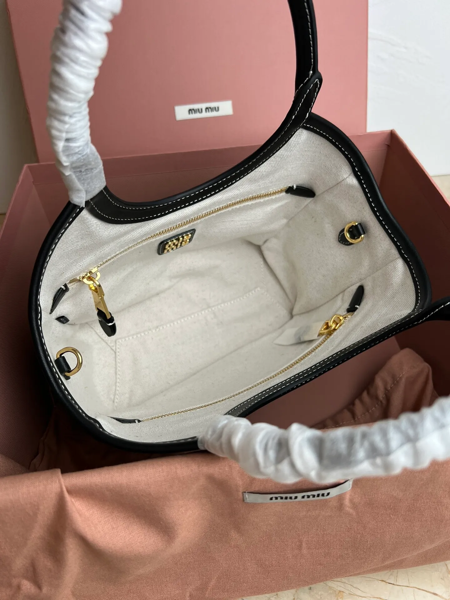 All Categories Official Website "Brand Women's Bags" Women's Bags 💙 miumiu 2026 Official Website MIUMIU Crossbody Bag