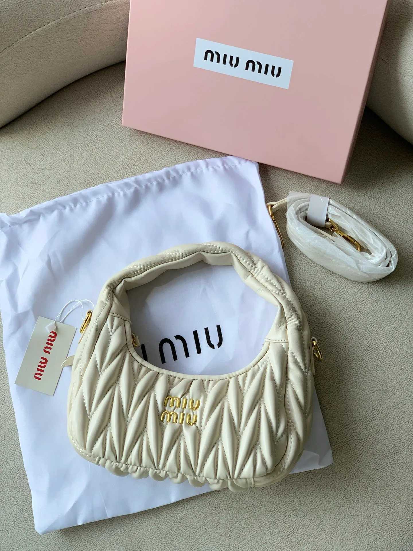 All categories Official website "Brand Women's Bags" Women's Bags 💙 miumiu 2023 new miumiu armpit bags wholesale
