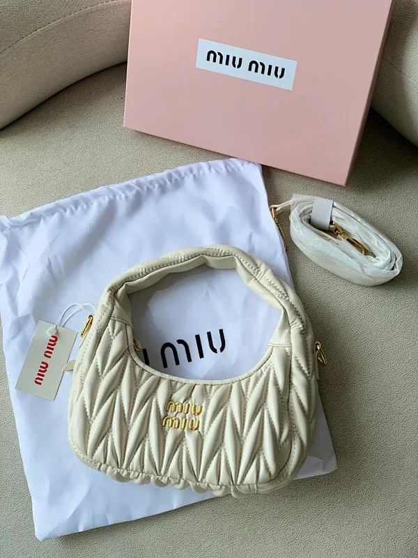 All categories Official website "Brand Women's Bags" Women's Bags 💙 miumiu 2023 new miumiu armpit bags wholesale
