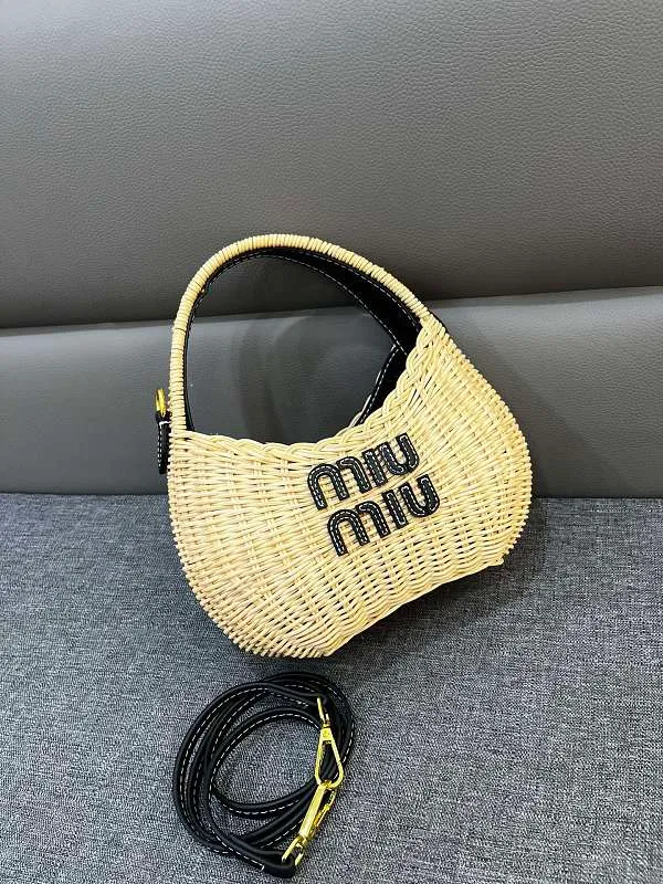 All Categories Official Website "Brand Women's Bags" Women's Bags 💙 miumiu 2026 Official Website miumiu Bamboo Handheld Crossbody Bag