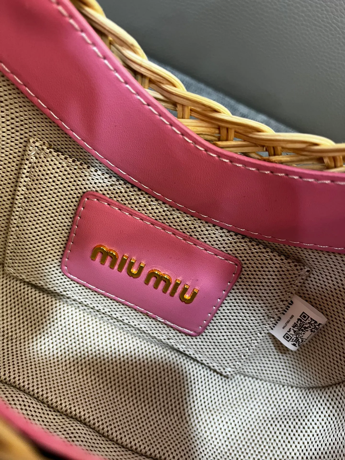 All Categories Official Website "Brand Women's Bags" Women's Bags 💙 miumiu 2026 Official Website miumiu Bamboo Handheld Crossbody Bag