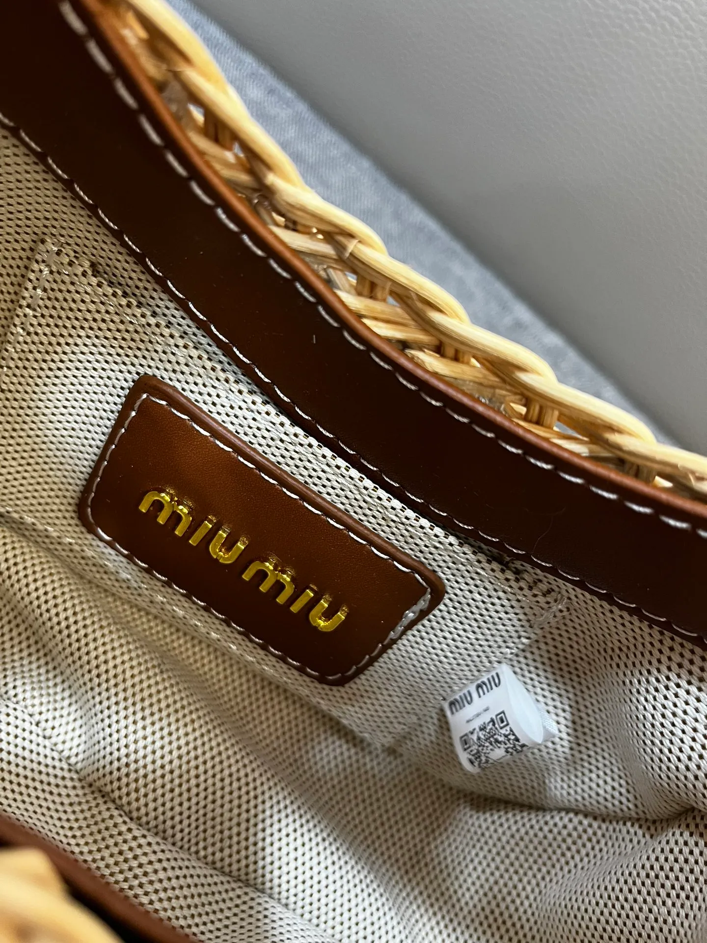 All Categories Official Website "Brand Women's Bags" Women's Bags 💙 miumiu 2026 Official Website miumiu Bamboo Handheld Crossbody Bag