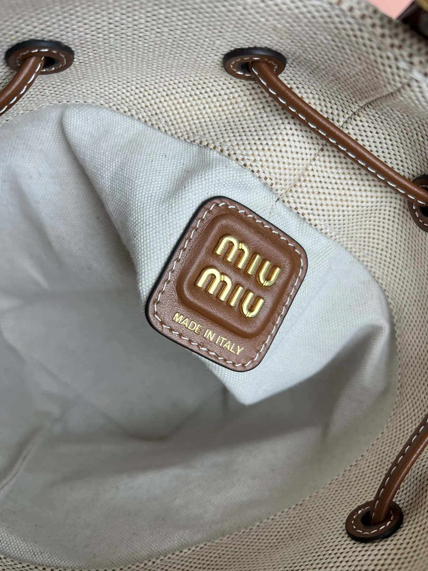All Categories Official Website "Brand Women's Bags" Women's Bags 💙 miumiu 2026 Official Website MIUMIU Crossbody Bag