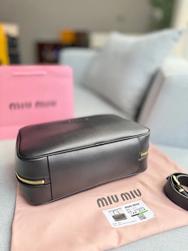 All categories Official website "Brand Women's Bags" Women's Bags 💙 miumiu 2024 new MIUMIU handbags