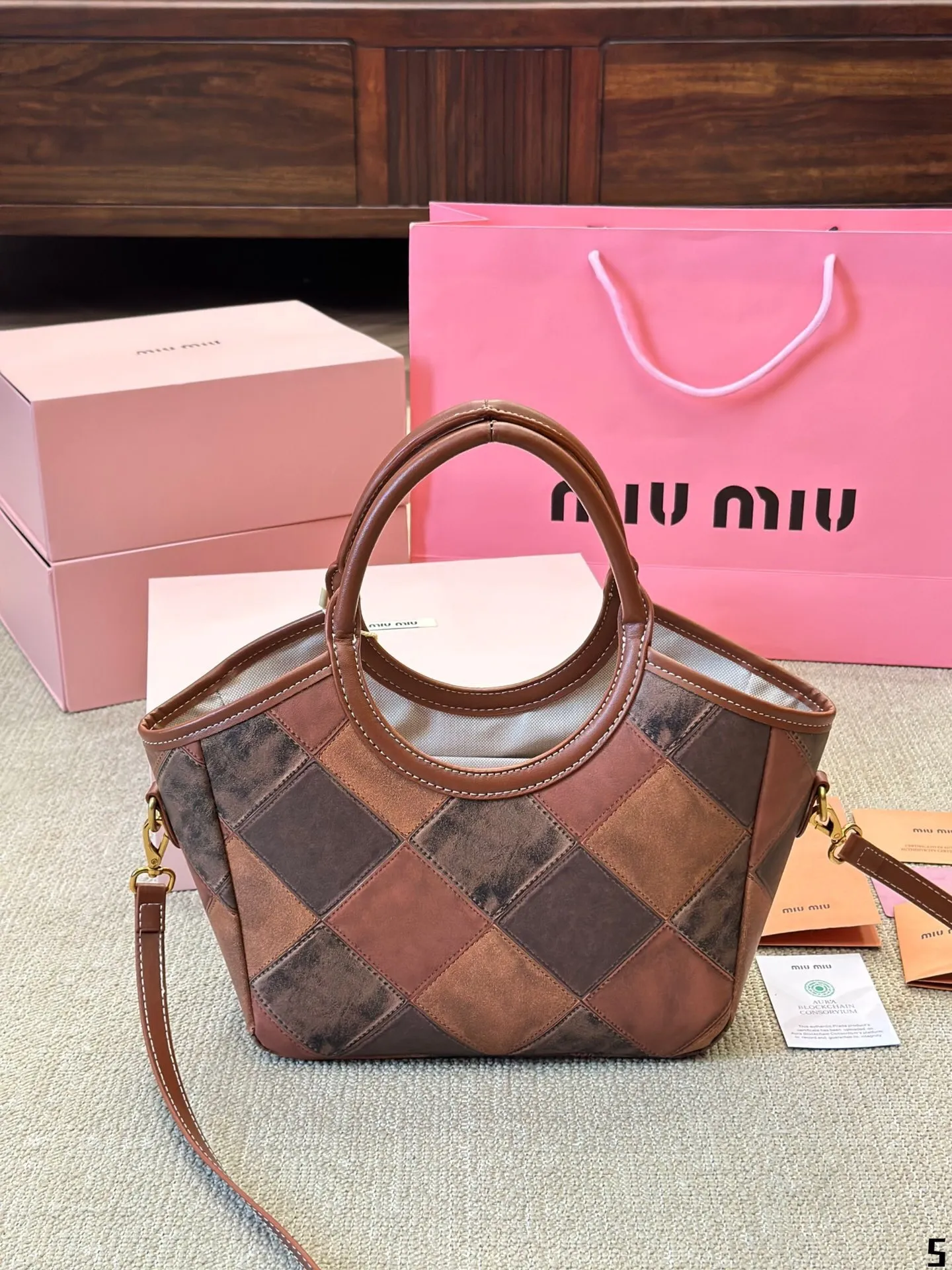 All Categories Official Website "Brand Women's Bags" Women's Bags 💙 miumiu 2024 official website new MIUMIU crossbody bag