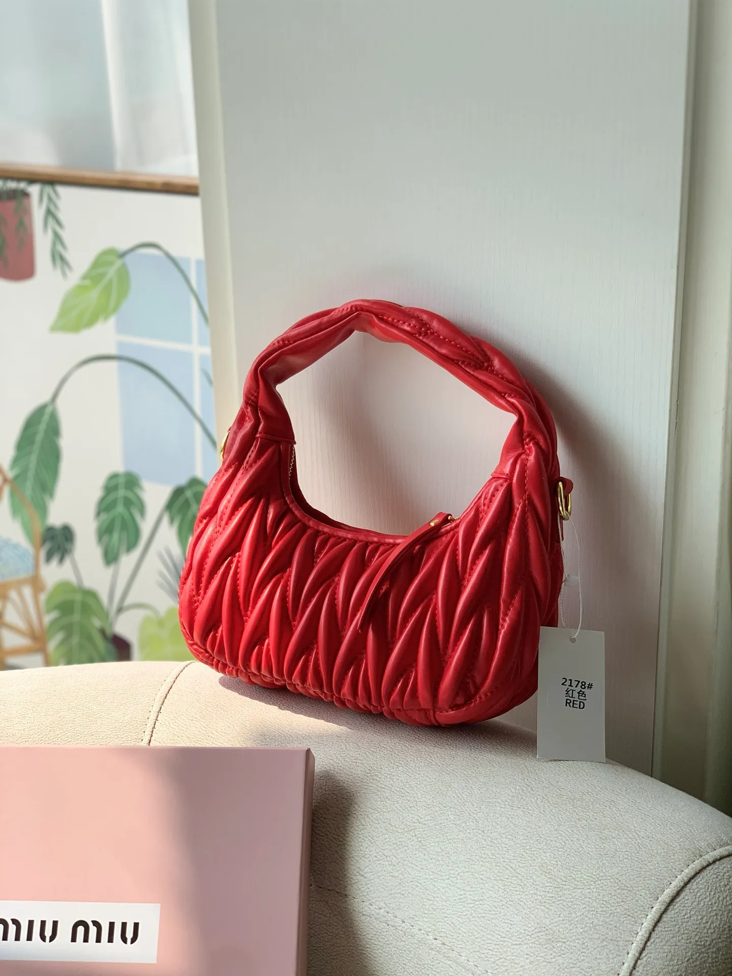 All categories Official website "Brand Women's Bags" Women's Bags 💙 miumiu 2023 new miumiu armpit bags wholesale