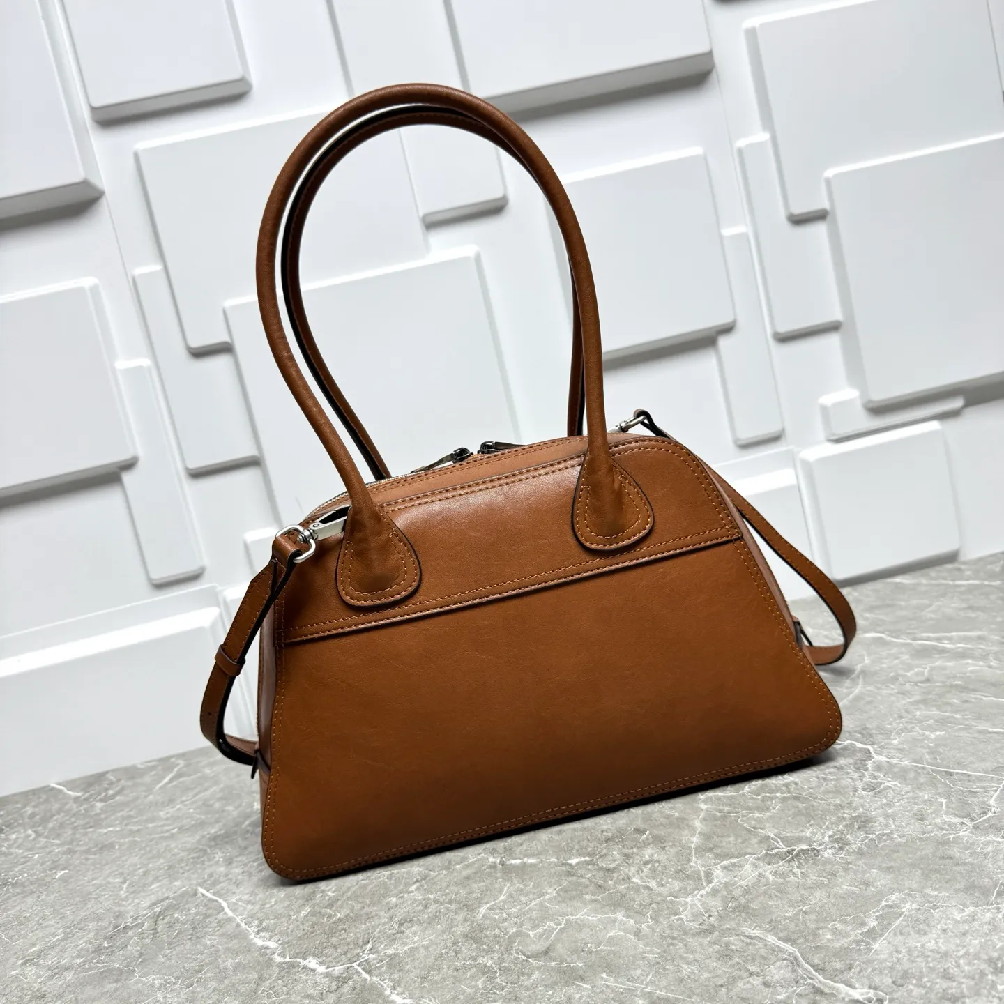 All Categories Official Website "Brand Women's Bags" Women's Bags 💙 miumiu 2026 Official Website miumiuVivant Bowling Bag