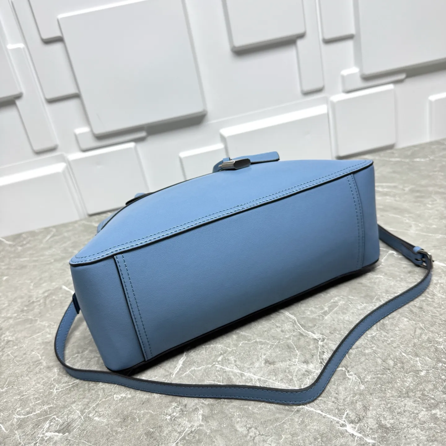 All Categories Official Website "Brand Women's Bags" Women's Bags 💙 miumiu 2026 Official Website miumiuVivant Bowling Bag