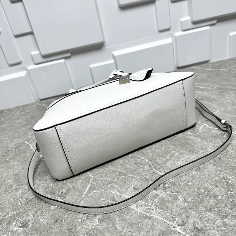 All Categories Official Website "Brand Women's Bags" Women's Bags 💙 miumiu 2026 Official Website miumiuVivant Bowling Bag