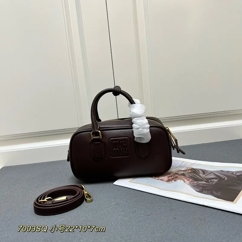 All Categories Official Website "Brand Women's Bags" Women's Bags 💙 miumiu 2025 new MIUMIU bowling bag