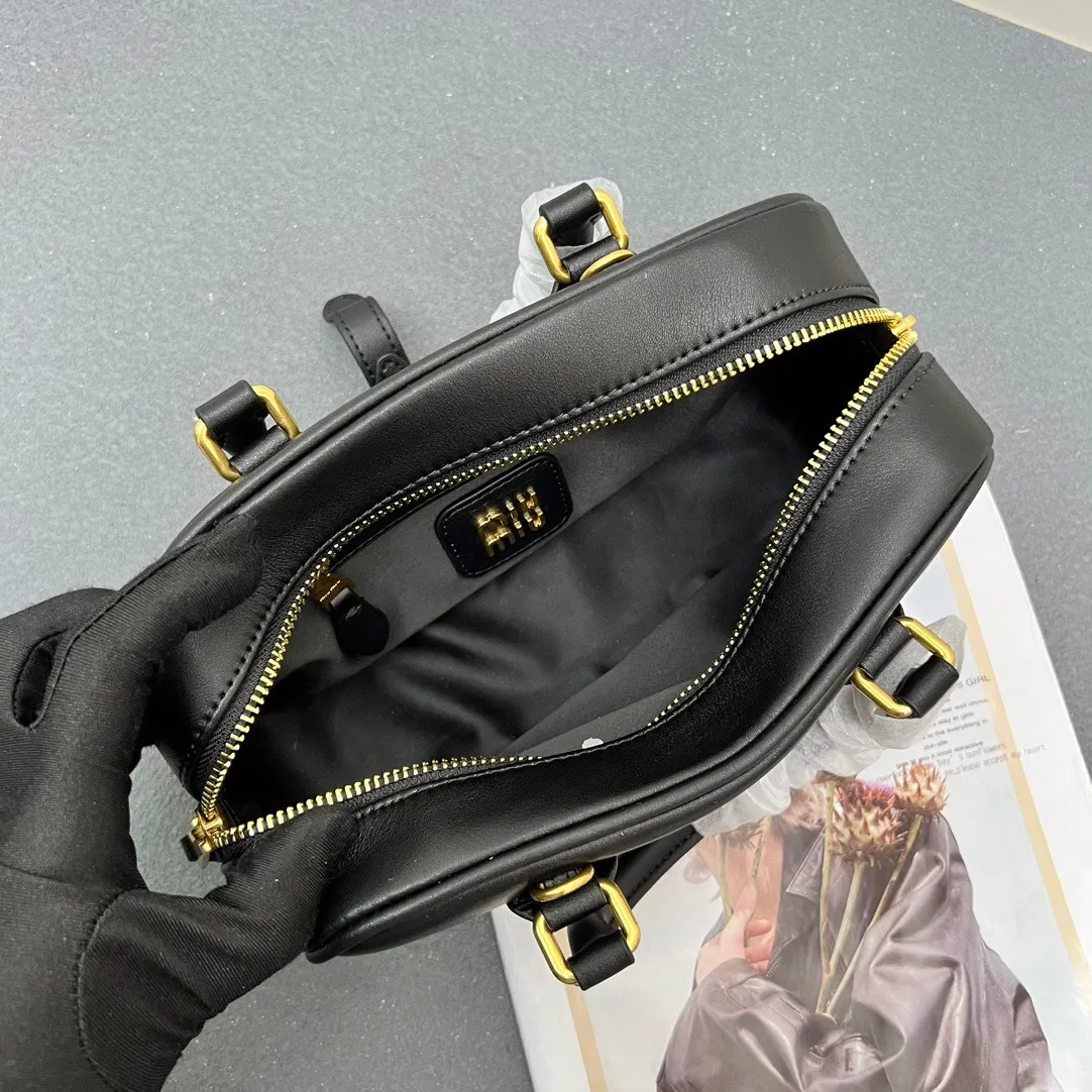 All Categories Official Website "Brand Women's Bags" Women's Bags 💙 miumiu 2025 new MIUMIU bowling bag