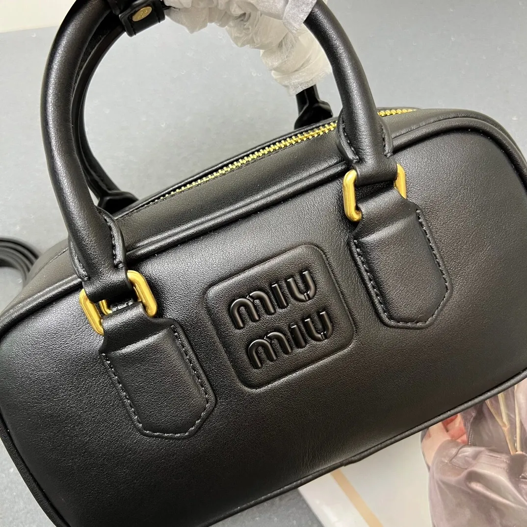 All Categories Official Website "Brand Women's Bags" Women's Bags 💙 miumiu 2025 new MIUMIU bowling bag