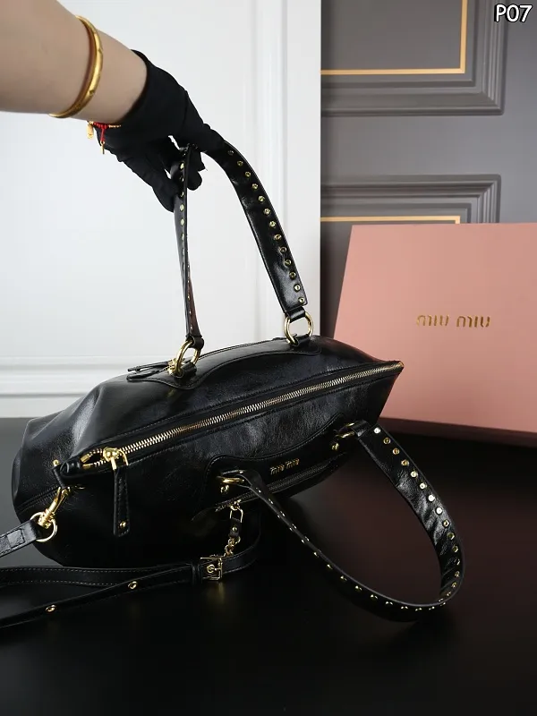 All categories Official website "Brand Women's Bags" Women's Bags 💙 miumiu 2026 new MIUMIU handbags