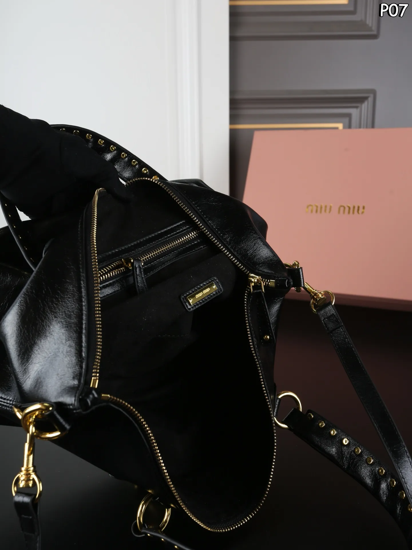 All categories Official website "Brand Women's Bags" Women's Bags 💙 miumiu 2026 new MIUMIU handbags