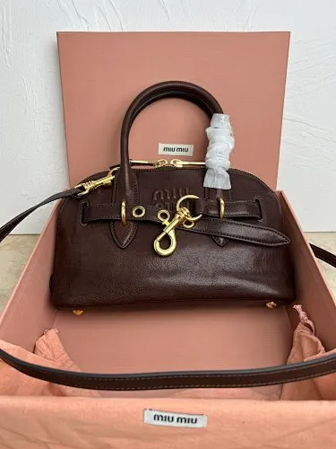 All Categories Official Website "Brand Women's Bags" Women's Bags 💙 miumiu 2026 Official Website MIUMIU Crossbody Bag