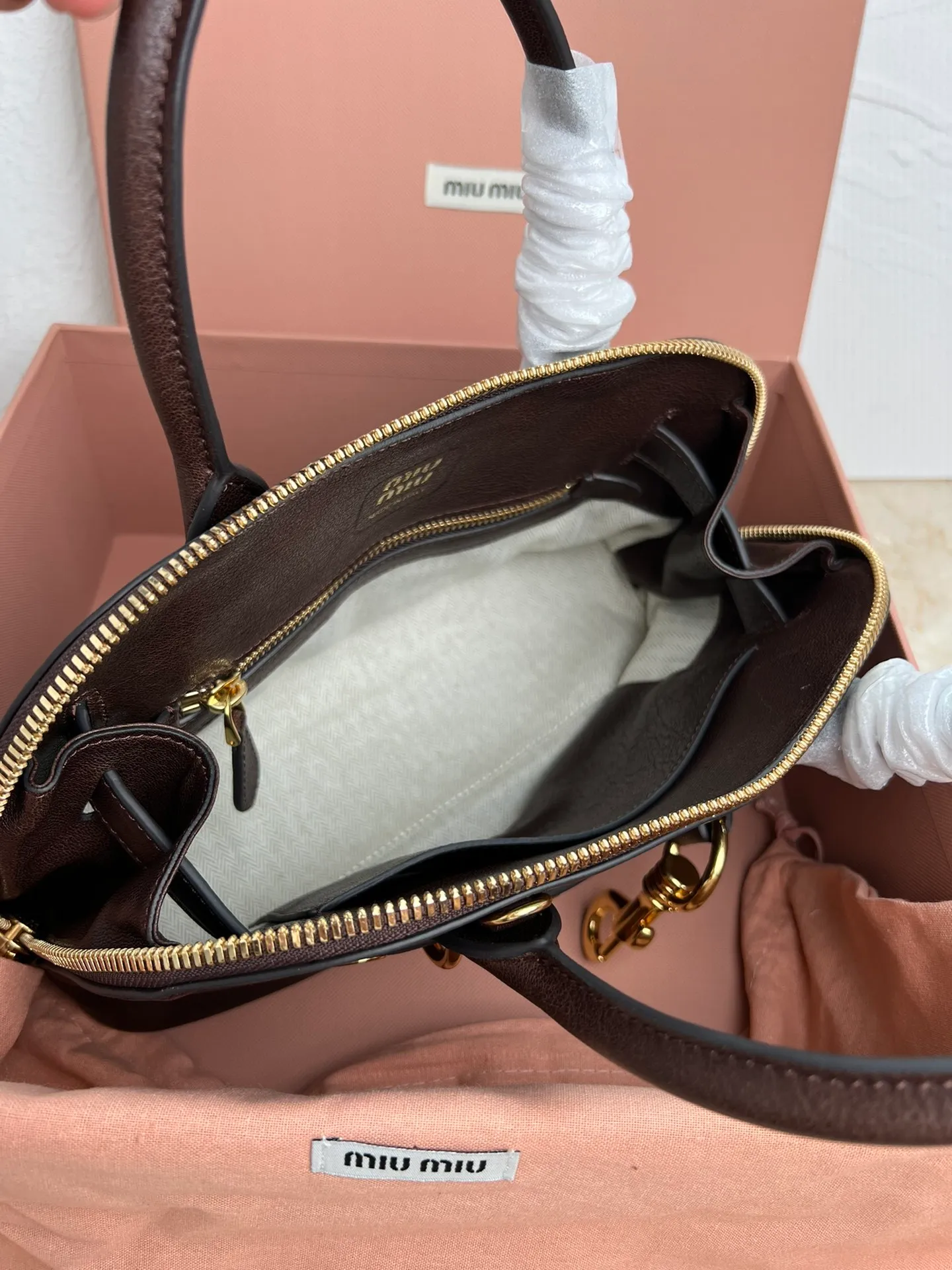 All Categories Official Website "Brand Women's Bags" Women's Bags 💙 miumiu 2026 Official Website MIUMIU Crossbody Bag