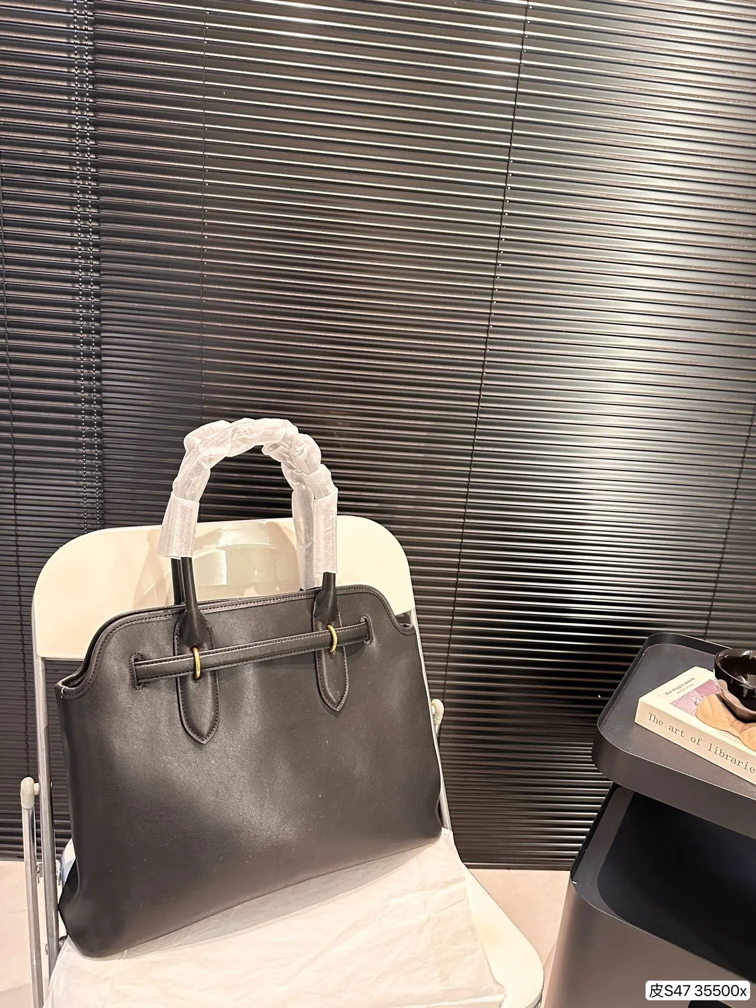 All categories Official website "Brand Women's Bags" Women's Bags 💙 miumiu 2024 new MIUMIU handbags