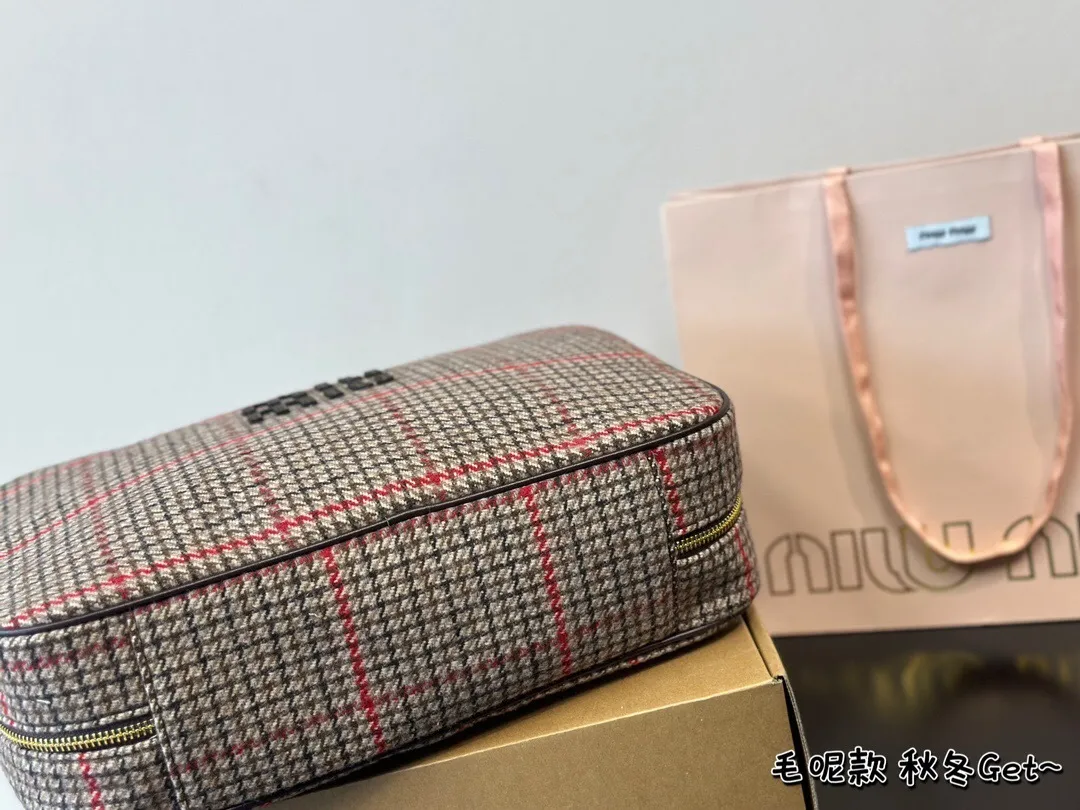 All Categories Official Website "Brand Women's Bags" Women's Bags 💙 miumiu 2024 official website new MIUMIU handbags