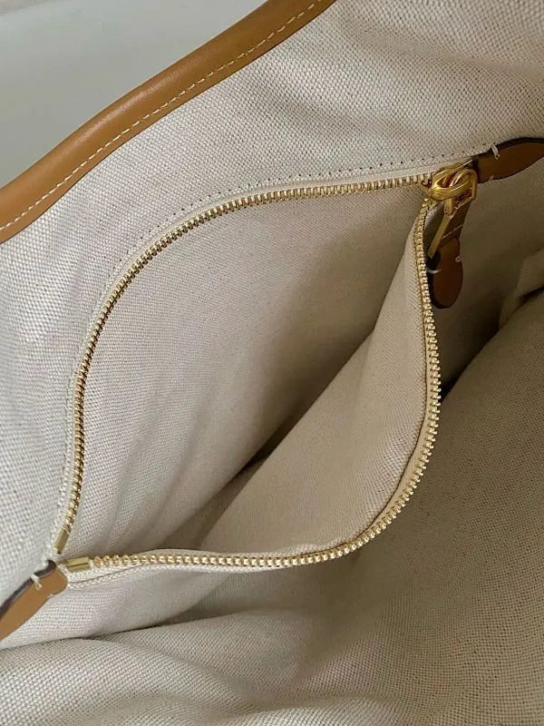 All Categories Official Website "Brand Women's Bags" Women's Bags 💙 miumiu 2026 Official Website MIUMIU Handbags