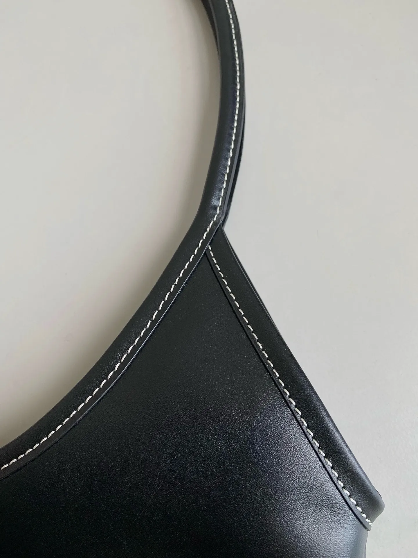 All Categories Official Website "Brand Women's Bags" Women's Bags 💙 miumiu 2026 Official Website MIUMIU Handbags