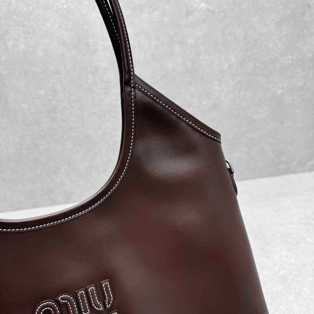 All Categories Official Website "Brand Women's Bags" Women's Bags 💙 miumiu 2026 Official Website MIUMIU Handbags