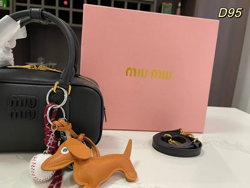 All categories Official website "Brand Women's Bags" Women's Bags 💙 miumiu 2024 new MIUMIU handbags
