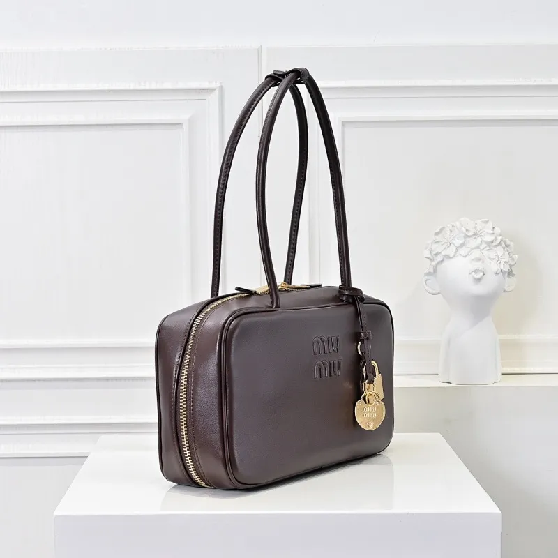 All categories Official website "Brand Women's Bags" Women's Bags 💙 miumiu 2025 new MiuMiu handbags