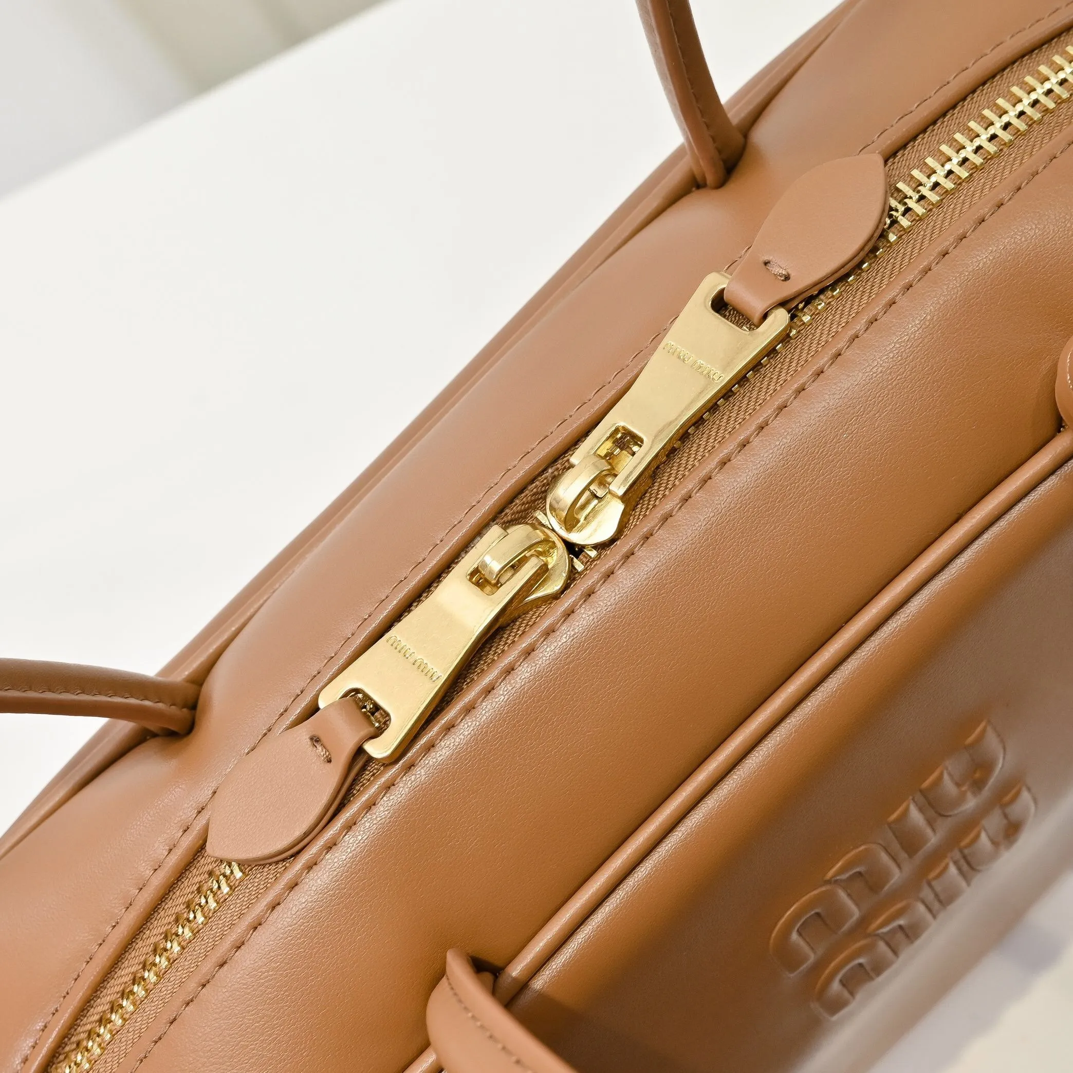 All categories Official website "Brand Women's Bags" Women's Bags 💙 miumiu 2025 new MiuMiu handbags