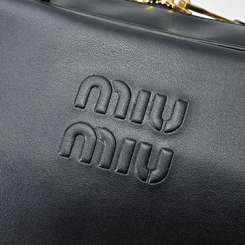 All categories Official website "Brand Women's Bags" Women's Bags 💙 miumiu 2025 new MiuMiu handbags
