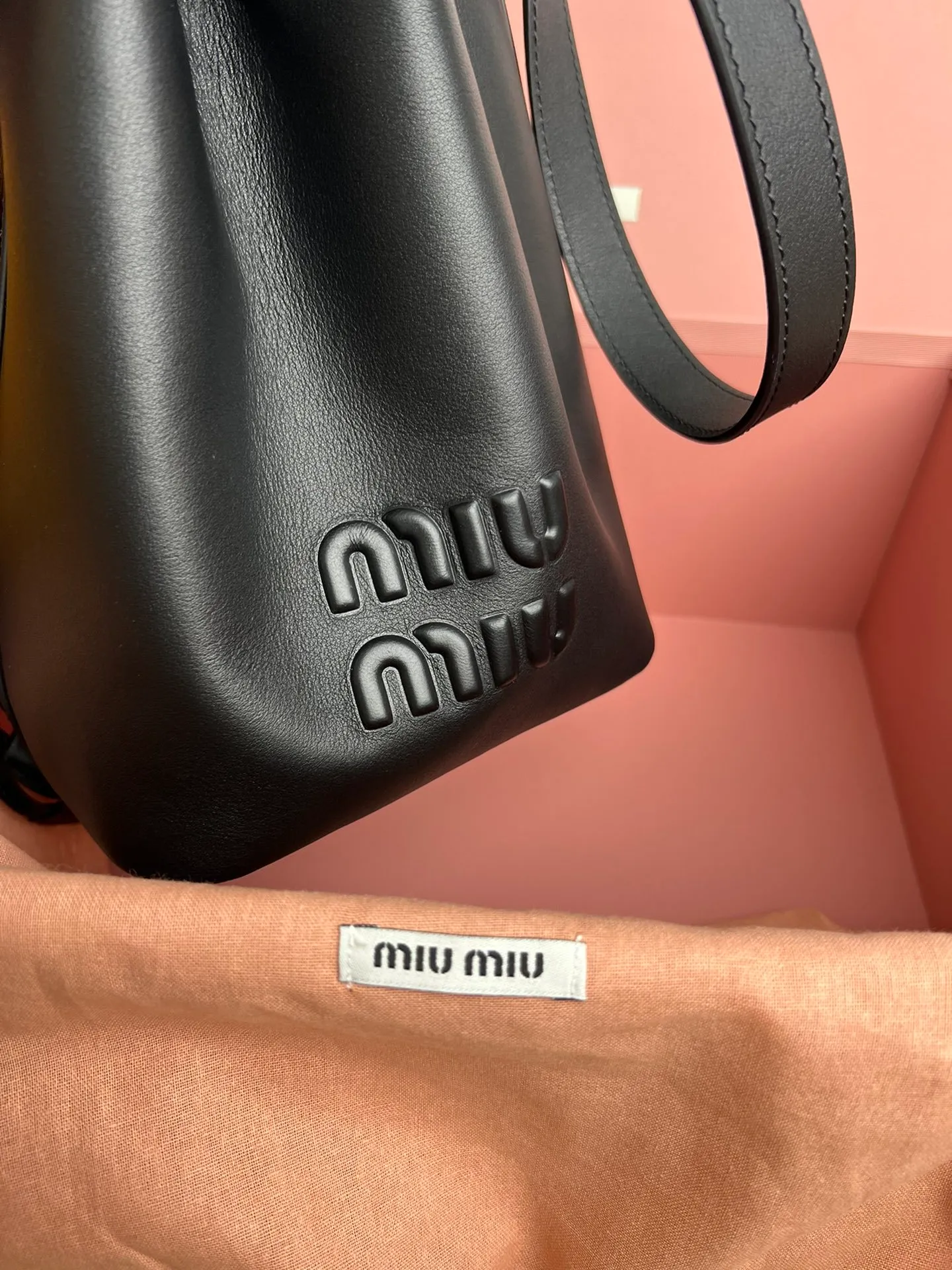 All Categories Official Website "Brand Women's Bags" Women's Bags 💙 miumiu 2026 Official Website MIUMIU Bucket Bag