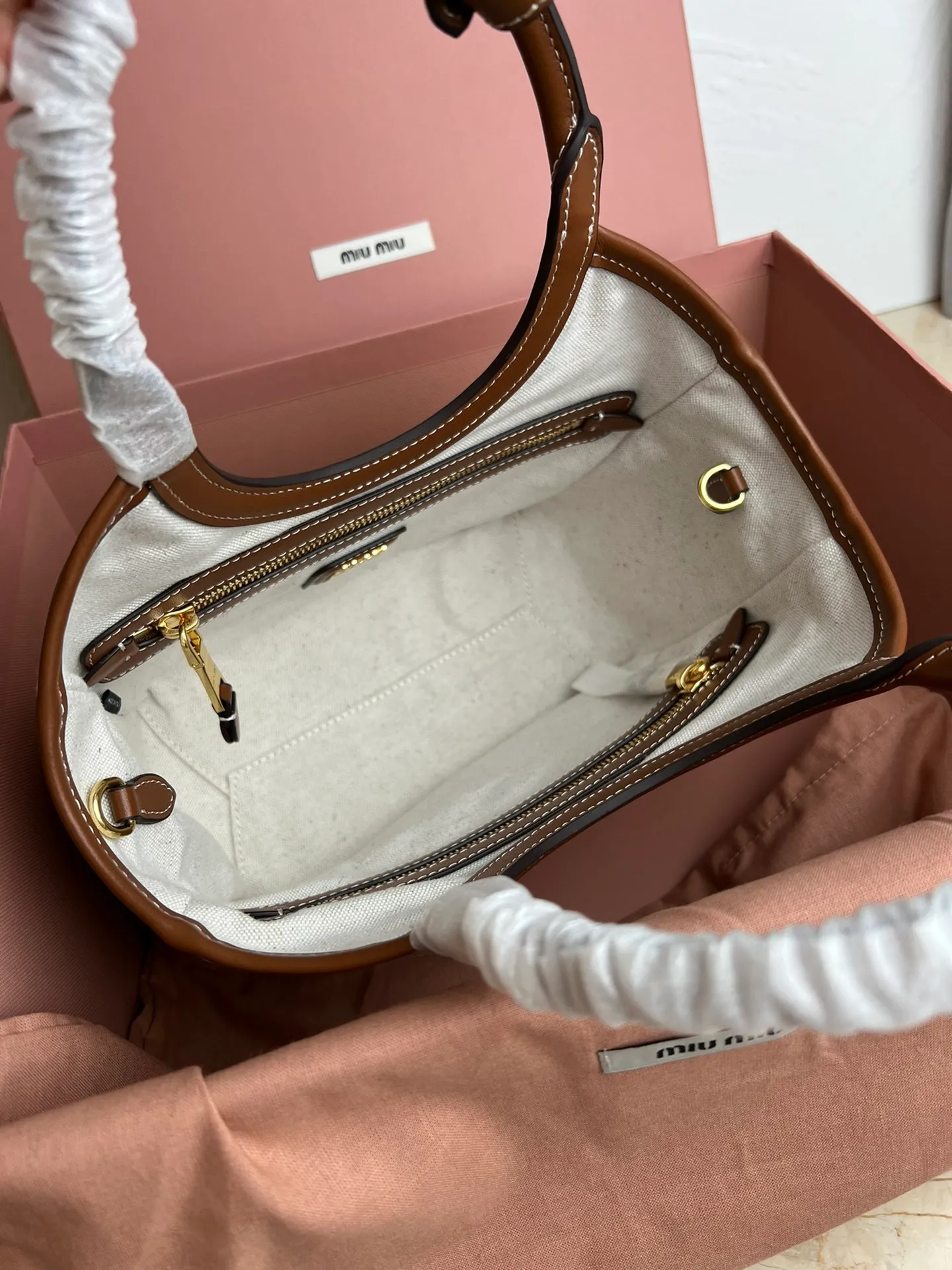 All Categories Official Website "Brand Women's Bags" Women's Bags 💙 miumiu 2026 Official Website MIUMIU Crossbody Bag