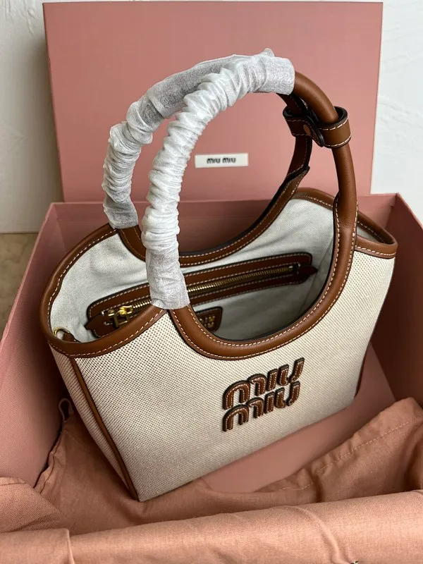 All Categories Official Website "Brand Women's Bags" Women's Bags 💙 miumiu 2026 Official Website MIUMIU Crossbody Bag