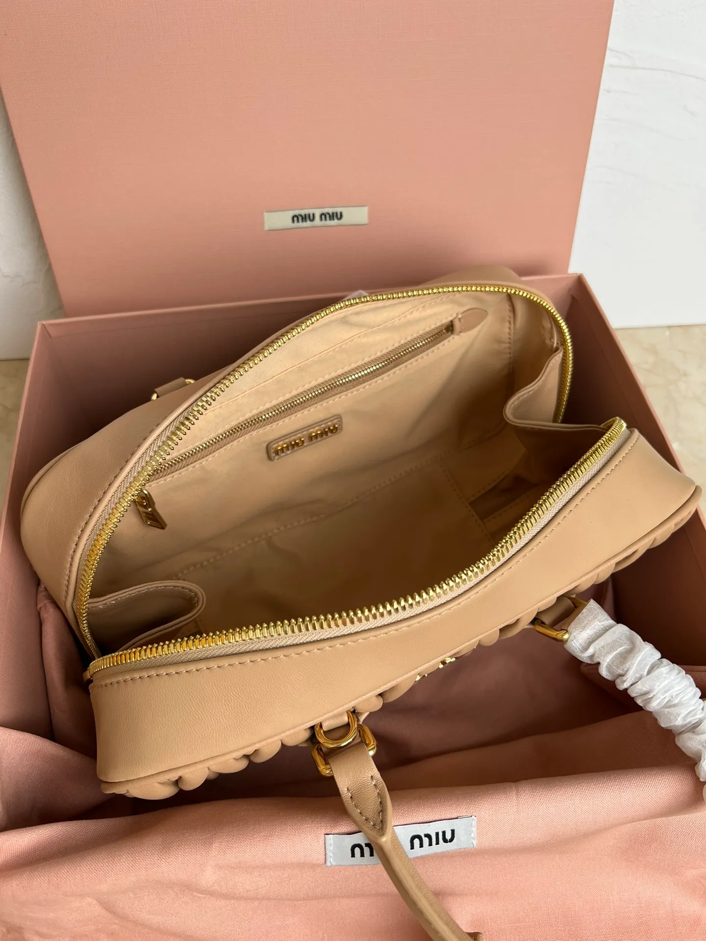 All Categories Official Website "Brand Women's Bags" Women's Bags 💙 miumiu 2026 Official Website MIUMIU Crossbody Bag