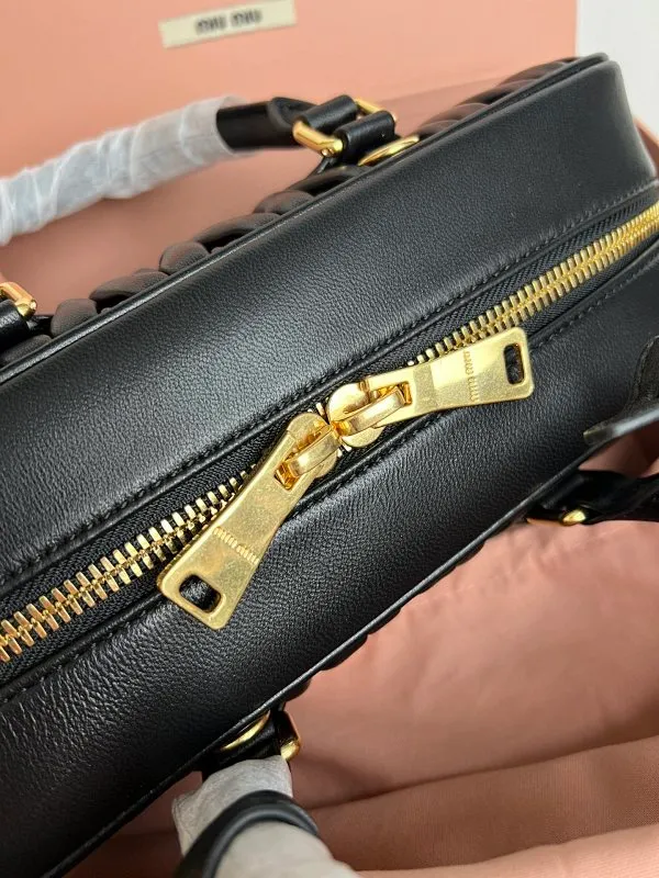 All Categories Official Website "Brand Women's Bags" Women's Bags 💙 miumiu 2026 Official Website MIUMIU Crossbody Bag