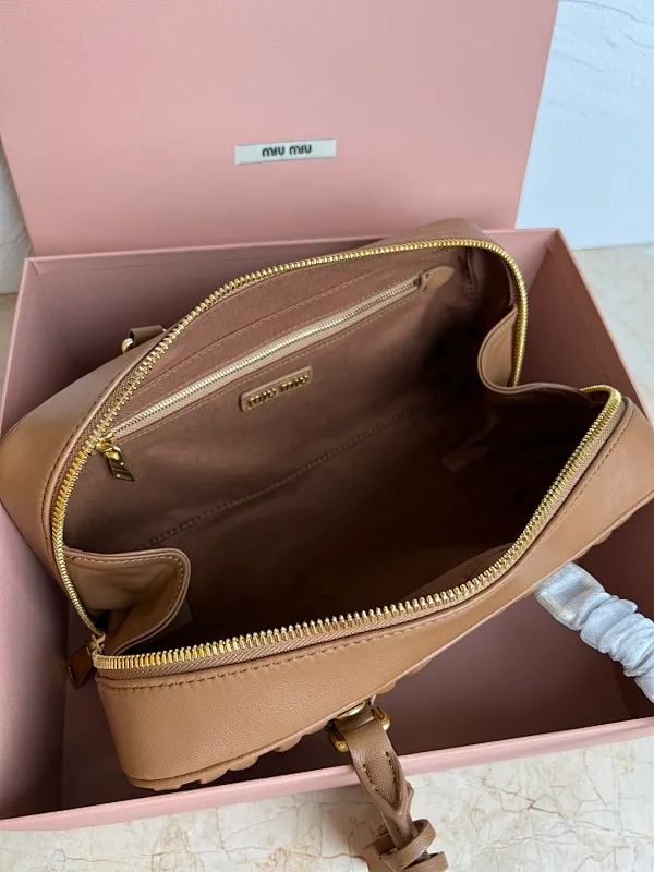 All Categories Official Website "Brand Women's Bags" Women's Bags 💙 miumiu 2026 Official Website MIUMIU Crossbody Bag