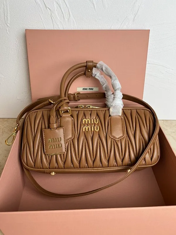 All Categories Official Website "Brand Women's Bags" Women's Bags 💙 miumiu 2026 Official Website MIUMIU Crossbody Bag